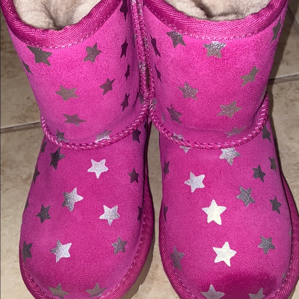 COPY - Ugg toddler boots